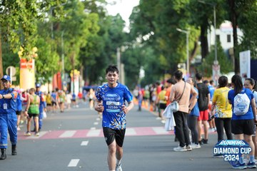 RUNNING DIAMOND CUP 2024 - Ảnh #2326820