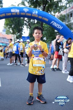RUNNING DIAMOND CUP 2024 - Ảnh #2328872