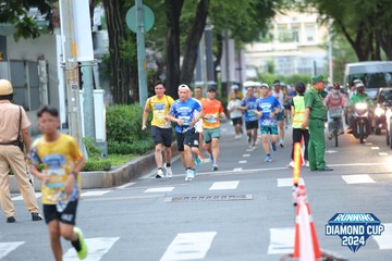 RUNNING DIAMOND CUP 2024 - Ảnh #2321845