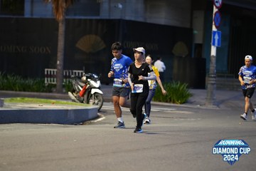 RUNNING DIAMOND CUP 2024 - Ảnh #2327763