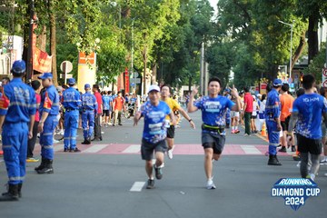 RUNNING DIAMOND CUP 2024 - Ảnh #2326387