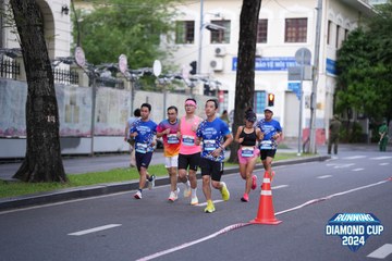 RUNNING DIAMOND CUP 2024 - Ảnh #2328260