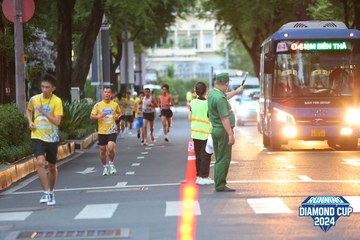RUNNING DIAMOND CUP 2024 - Ảnh #2321735