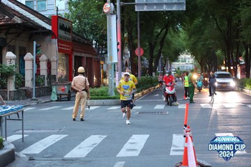 RUNNING DIAMOND CUP 2024 - Ảnh #2321648
