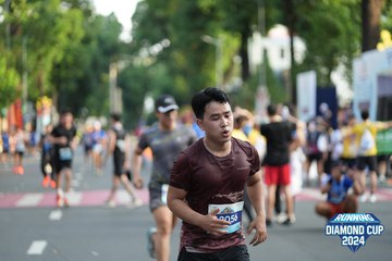 RUNNING DIAMOND CUP 2024 - Ảnh #2326557
