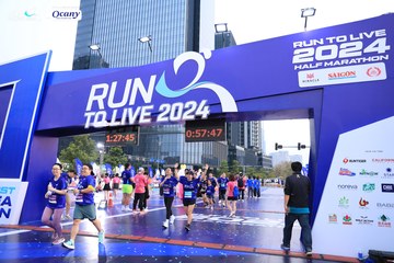 RUN TO LIVE 2024 - Ảnh #1370176
