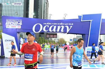 RUN TO LIVE 2024 - Ảnh #1419065