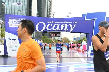 RUN TO LIVE 2024 - Ảnh #1419158