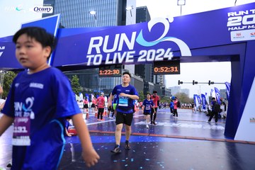 RUN TO LIVE 2024 - Ảnh #1371728