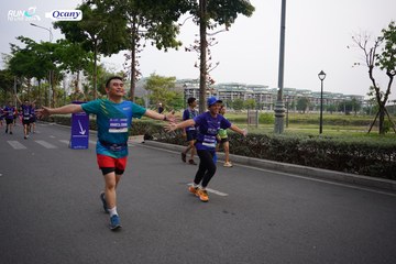 RUN TO LIVE 2024 - Ảnh #1388566
