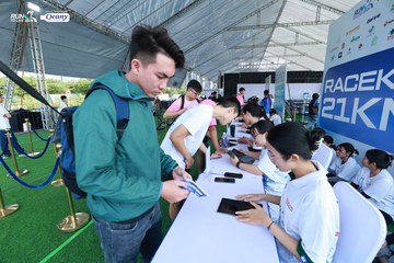 RUN TO LIVE 2024 - Ảnh #1309020