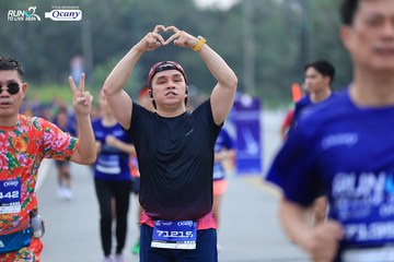 RUN TO LIVE 2024 - Ảnh #1375146