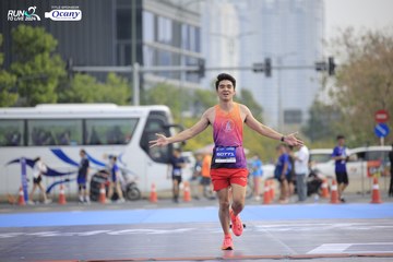 RUN TO LIVE 2024 - Ảnh #1403624