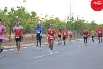 STOP AND RUN MARATHON 2024 - Ảnh #2088147