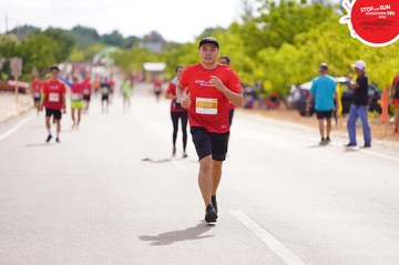STOP AND RUN MARATHON 2024 - Ảnh #2088219