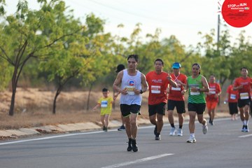 STOP AND RUN MARATHON 2024 - Ảnh #2088574
