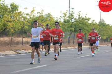 STOP AND RUN MARATHON 2024 - Ảnh #2088623
