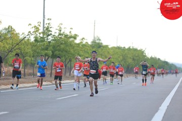 STOP AND RUN MARATHON 2024 - Ảnh #2087973