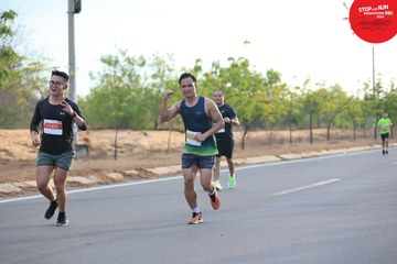 STOP AND RUN MARATHON 2024 - Ảnh #2088409