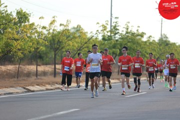 STOP AND RUN MARATHON 2024 - Ảnh #2088618