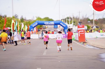 STOP AND RUN MARATHON 2024 - Ảnh #2089371