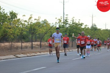 STOP AND RUN MARATHON 2024 - Ảnh #2088097