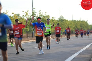 STOP AND RUN MARATHON 2024 - Ảnh #2088824
