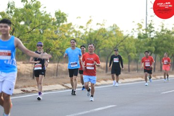 STOP AND RUN MARATHON 2024 - Ảnh #2088306