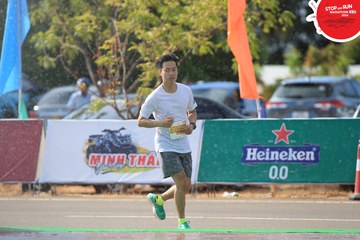 STOP AND RUN MARATHON 2024 - Ảnh #2089310