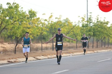 STOP AND RUN MARATHON 2024 - Ảnh #2088718