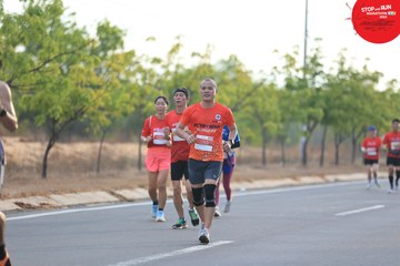 STOP AND RUN MARATHON 2024 - Ảnh #2088351