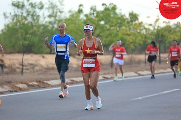 STOP AND RUN MARATHON 2024 - Ảnh #2088159