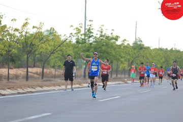 STOP AND RUN MARATHON 2024 - Ảnh #2087953