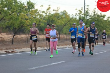 STOP AND RUN MARATHON 2024 - Ảnh #2088209