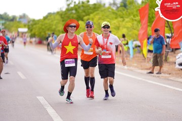 STOP AND RUN MARATHON 2024 - Ảnh #2088638