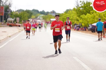 STOP AND RUN MARATHON 2024 - Ảnh #2088216