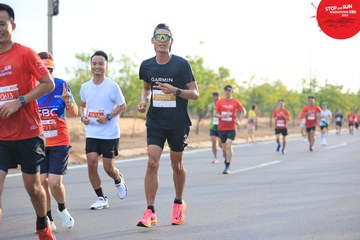 STOP AND RUN MARATHON 2024 - Ảnh #2088543