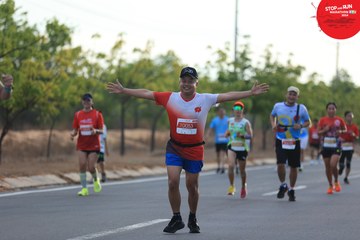 STOP AND RUN MARATHON 2024 - Ảnh #2088266