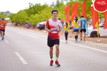 STOP AND RUN MARATHON 2024 - Ảnh #2088488