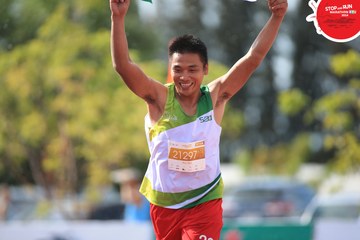 STOP AND RUN MARATHON 2024 - Ảnh #2089380