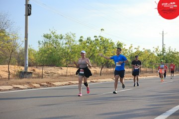 STOP AND RUN MARATHON 2024 - Ảnh #2089770