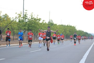 STOP AND RUN MARATHON 2024 - Ảnh #2087970