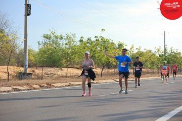STOP AND RUN MARATHON 2024 - Ảnh #2089775