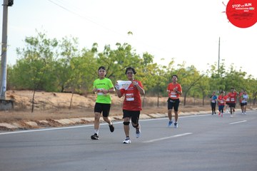 STOP AND RUN MARATHON 2024 - Ảnh #2088431