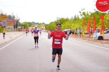 STOP AND RUN MARATHON 2024 - Ảnh #2088388