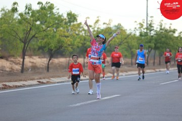 STOP AND RUN MARATHON 2024 - Ảnh #2087880