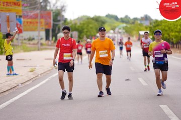 STOP AND RUN MARATHON 2024 - Ảnh #2088445