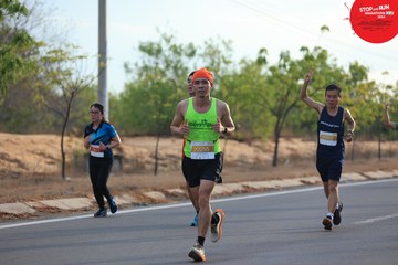 STOP AND RUN MARATHON 2024 - Ảnh #2088472