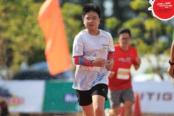 STOP AND RUN MARATHON 2024 - Ảnh #2088590