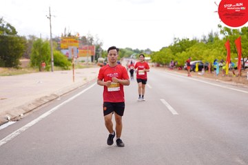 STOP AND RUN MARATHON 2024 - Ảnh #2089113